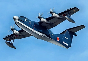 4つのプロペラで豪快に飛ぶUS-2