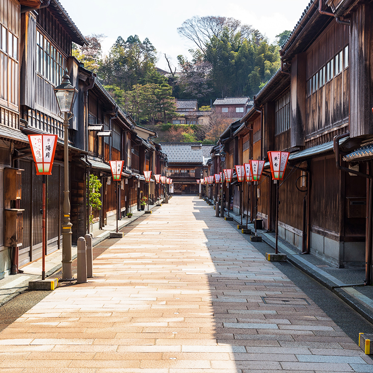 石川の見どころ：金沢観光なら、まずはひがし茶屋街へ