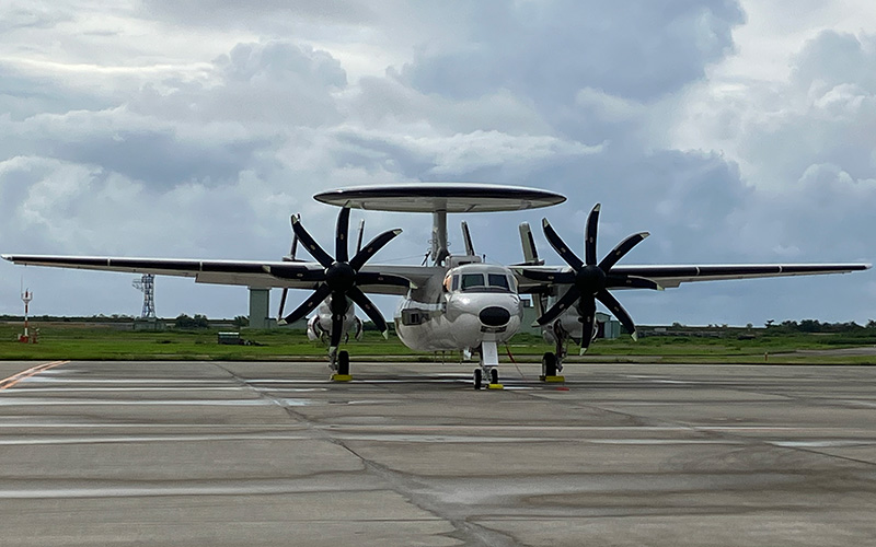 E-2C早期警戒機